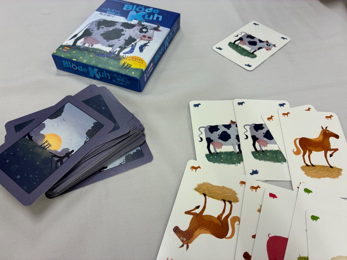 odailly_jp's tweet photo. 昨日は日暮里ボードゲーム��！
いつも主催が持ち込むような定番ゲームがあると良いか��と『カスカディア』『マウンテン53』に、更に『コヨーテ』『ハゲタカのえじき』『ペンギンパーティ』の初心者3点セットを持ち込んでみたけど、珍しく全部卓が立てられた🙂
主催・同卓ありがとうございました！ https://t.co/oTFdpKnR8m
