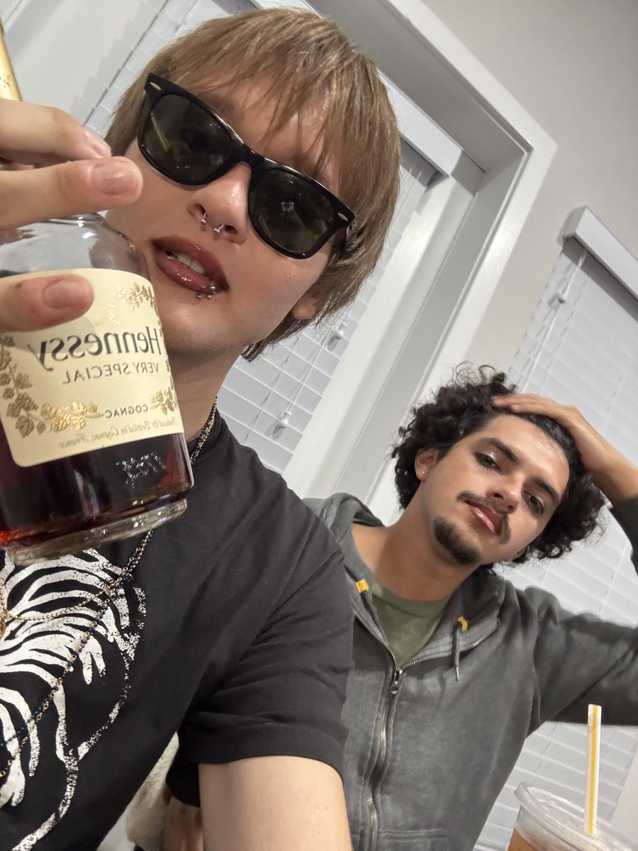 SmilePIease_'s tweet photo. https://t.co/7v0yfka0bF