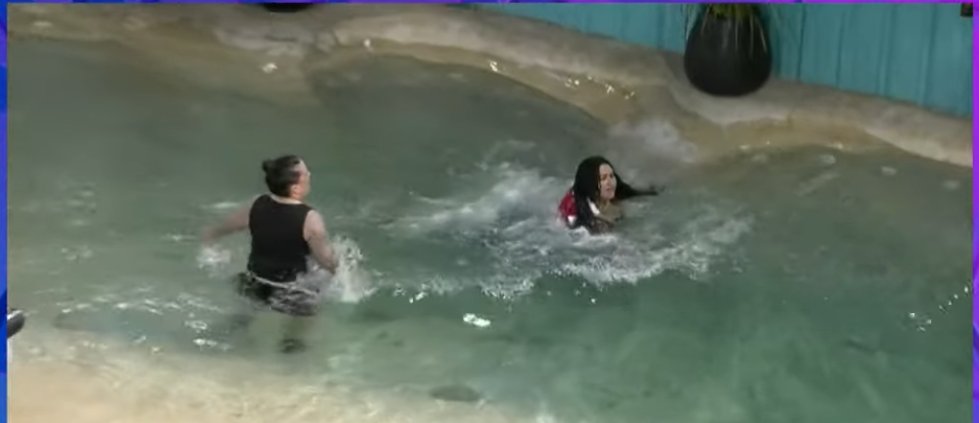 diegpereyr's tweet photo. DEME LO MÁS MARGINAL BERRETA QUE TENGA!

NO, NO TAN MARGINAL!
#GranHermanoUY https://t.co/rPO9EVj2Ok