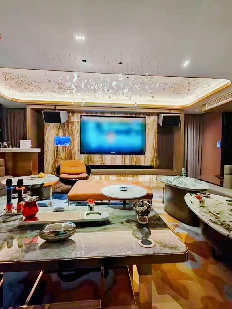 egendagah's tweet photo. Night’s vibe just hit different! Sing your heart out at the coolest KTV spot—latest tracks, mic setup on point, and crew ready to hype you up! Who’s bringing their A-game tonight https://t.co/pGpsChXH4i