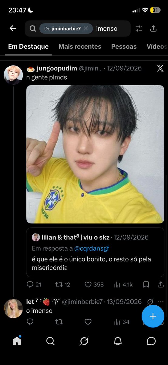 laladecalcinh's tweet photo. @byebeforehellos @aeri_xenoglossy ai amiga ce jura???? nao eh pq VOCE nao viu que isso seja verdade e que voce pode sair por ai dando fundamento de um odio, literalmente so coloquei uma palavra e vi ela criticando os dois iguais (e eu nao to defendendo essa sonsa pelo amor de deus https://t.co/CIXwwoy4jX
