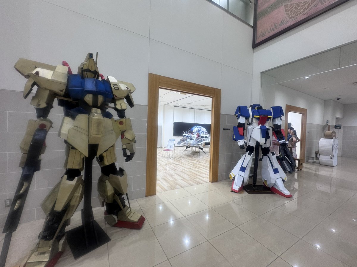 AdvancedSoft's tweet photo. #おかホビ2026

２日目始まりました
本日も200名を超えるモデラー作品と大型展示、コスプレイヤーでお待ちしております
よろしくお願いします。 https://t.co/PNgBmISrp0