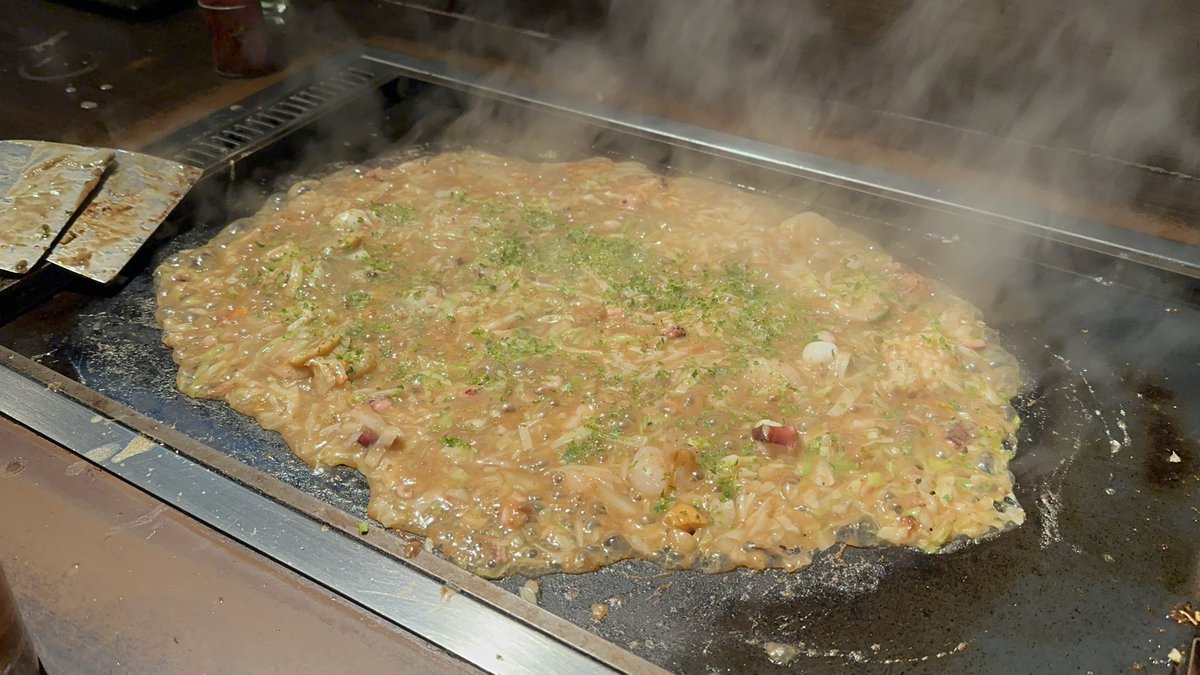 YuYu94751515's tweet photo. 地元のダチともんじゃ食ってきた https://t.co/G7oDsKNVz6