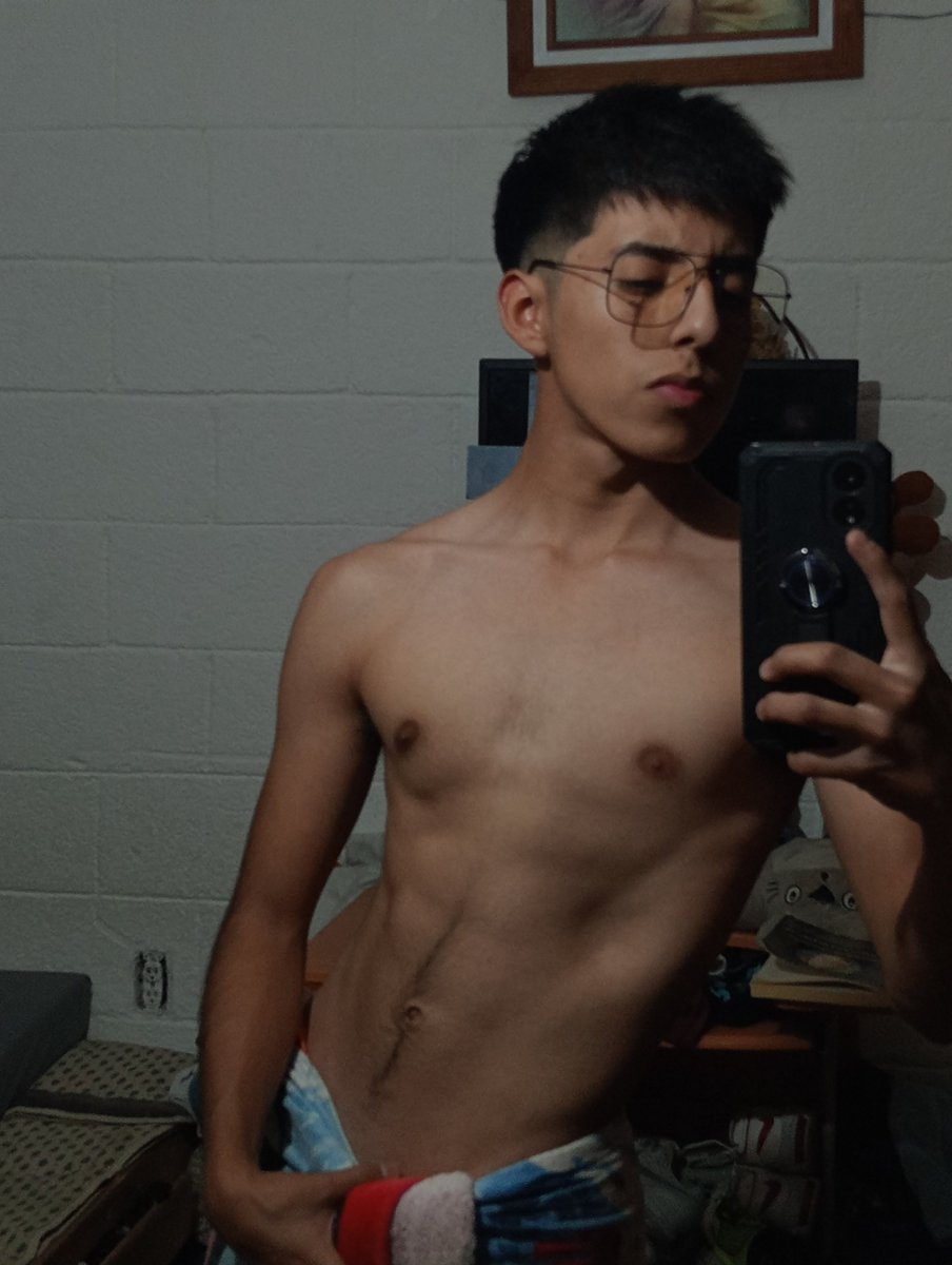 zeus_XLL's tweet photo. Oye, tengo un regalo para ti 🔥😈
Ig: _.ar0ss https://t.co/e5cFtKG1DP