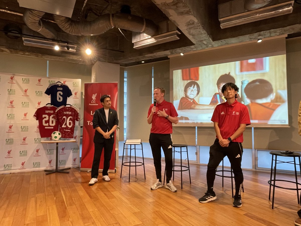 wilde_katherine's tweet photo. One year since its launch, the Leaders of Tomorrow leadership programme run by Liverpool FC Foundation x Nippon Foundation has reached over 8000 children across Japan! @UKinJapan is proud to be a partner of this programme through our #MUSUBI Initiative. https://t.co/BZWJDe3gYh