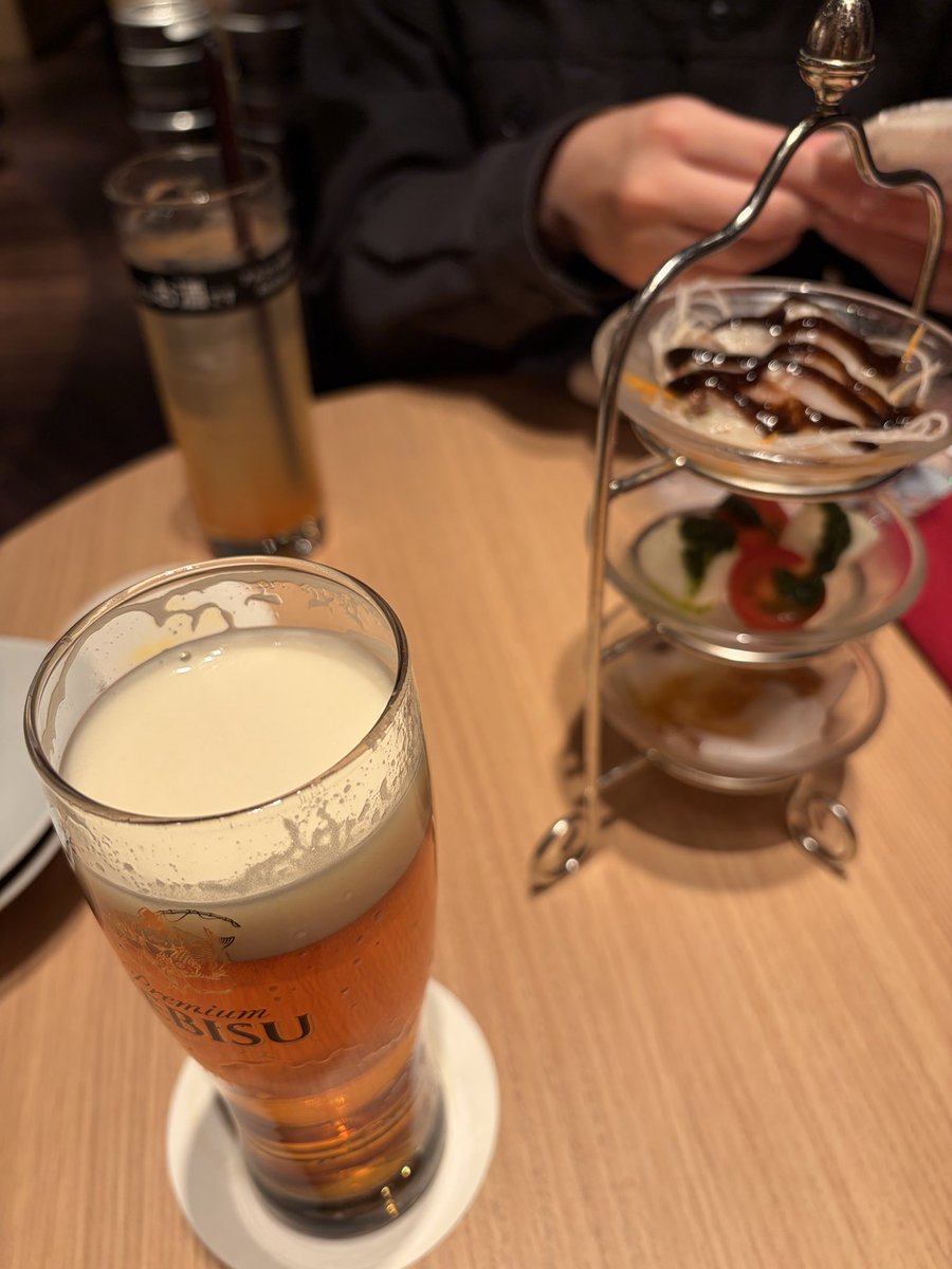 _kenkoudai1's tweet photo. 展示を見たあとトキョエキで飲んで、結局5軒くらいはしごして最後はらみょん食べた…🎶怖い 自分の胃袋が 敗北を知りたい https://t.co/tLG2F6jaQ9