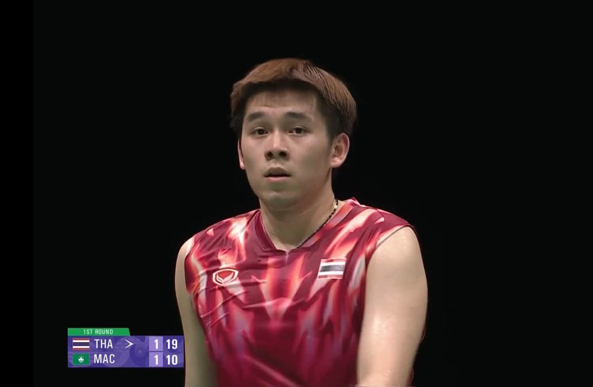 Skyboyz15's tweet photo. 🏸 แบดมินตันชายทีมชาติไทย ชนะ ทีมชาติมาเก๊า 🇹🇭 3 : 0 🇲🇴 ผ่านเข้าสู้รอบ 8 ทีม สุดท้าย เอเชียนเกมส์ 2026 👏🏻👏🏻
#เอเชียนเกมส์ #เอเชียนเกมส์2026 https://t.co/XKKUcsc6VA
