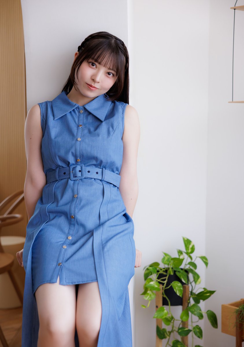 g_youngjump's tweet photo. 🌸超大反響のMärmiメンバー・あおいちゃん登場回🌸
★Vol.17 #永瀬碧(Märmi) @isin_odensin_o8
・━・━・━・━・━・━・━・━・━・━・
無料WEBグラビア&インタビュー
▶︎▷ https://t.co/rPWRB5WbtU
・━・━・━・━・━・━・━・━・━・━・
TikTokで注目を集め、大人気恋愛リアリティーショー『今日、好きになりました。』へ出演、アイドルデビューまで果たした、まさにブルーム真っ最中の碧ちゃん！　そのまっすぐさにあなたもきっとファンになる！ 
・━・━・━・━・━・━・━・━・━・━・
撮影/白木淳也
・━・━・━・━・━・━・━・━・━・━・
🌸YJブルームとは？🌸
ヤンジャンのグラビア新企画!! 「ブルーム（これから花開く）」の名の通り、編集部が次世代ニューヒロインを発掘して雑誌誌面とWEBグラビア&インタビューで徹底紹介する新企画！
https://t.co/No1SKYhaLB