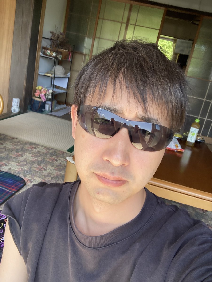 wakameseijinn's tweet photo. ばあちゃん家 https://t.co/LuGUCOLvrk