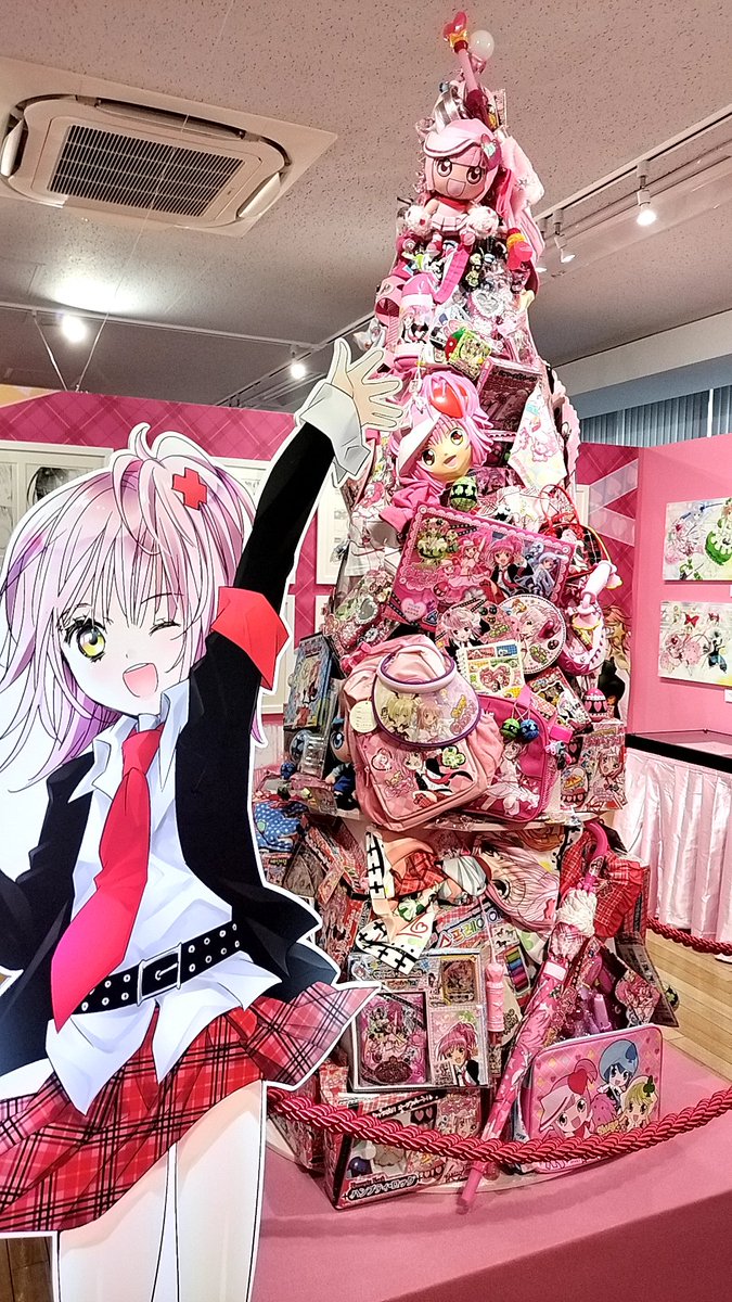 iyu_fox_'s tweet photo. しゅごキャラのタワーしゅごかった！
アデレイドもかっこよかった！
ローゼンメイデンの原画もたくさん見られて楽しかった！

真紅のアクスタやレンのキ��ホルダーが入手できて満足。
　
#peachpit特別展 #しゅごキャラ #ローゼンメイデン https://t.co/IBRSbV9iGp