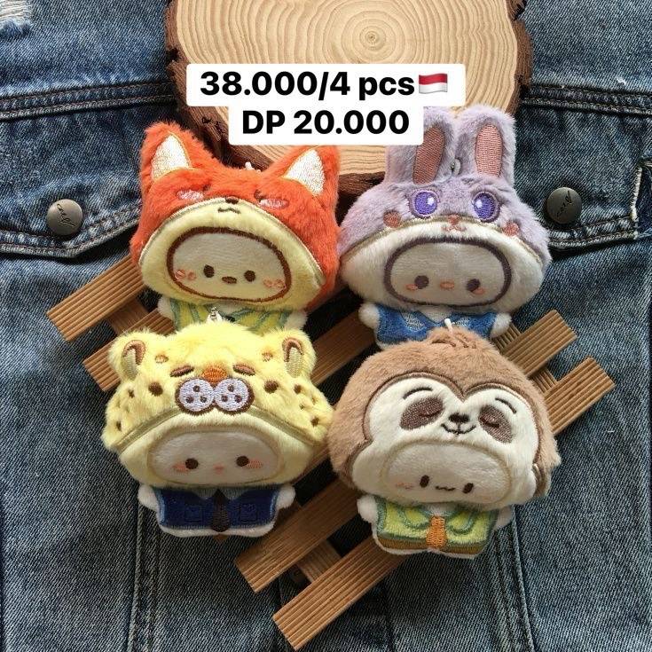 stuffsite's tweet photo. HYYY setelah batch 1 tembus 150+ pcs MASIH ADA KAH yang masih mau ikut PO BATCH 2 chiikawa plushie keychain (est tax 7k) / zootopia set keychain BERSIH INA ‼️‼️ masih banyak katalog lainnya jugAAA✨😵 boleh reply aja yaaaa nanti aku tag😽  / sells gobystrawbareis https://t.co/VusmxIygVO