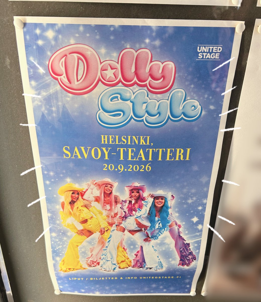 very42ful's tweet photo. やっと8年前にファンになってきた後好きなスェーデンのアイドルみたいなグループ「ドリー・スタイル」のライブが見に行けた🥹💕ｲｴｰｲ

(他のライブ行ってくれたファンは大体小学校以下ぐらいだったからちょっとおばさんって感じた😶‍🌫️👵🏻) https://t.co/HnYZHo0n9D