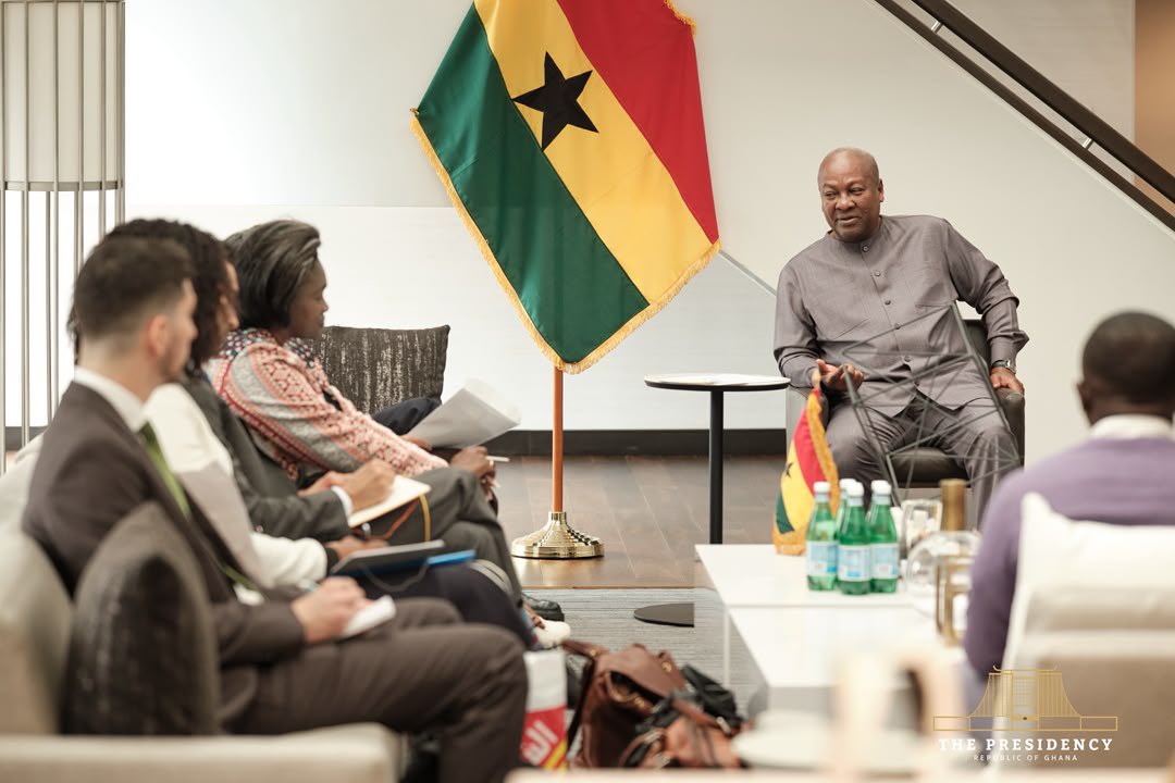 gyaigyimii's tweet photo. President John Dramani Mahama began his engagements on the sidelines of the 81st UN General Assembly with a meeting in New York on Sunday with Alex Soros, Chairman of the Board of Directors of Open Society Foundation (OSF). 

 Mr Soros, an investor and philanthropist who has previously engaged with President Mahama, and his organisation are interested in exploring partnerships and providing support for ECOWAS’ integration efforts.

Sunday’s meeting was a precursor to a planned presidential roundtable engagement being coordinated by the Foundation with a select group of global foundation presidents and CEOs, including Gates, Ford, OSF, Hewlett Packard, Hilton, Rockefeller, Humanity United, Anglo American, Chandler and USB Optimus, among others. 

#PresidentMahamaUNGA81