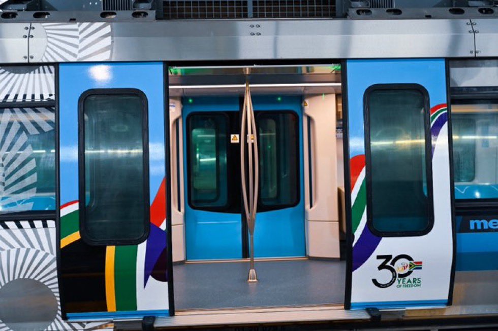 PRASA_Group's tweet photo. 🇿🇦⚽ Ready for match day? Catch the #PeoplesTrain to Orlando Stadium!

@BafanaBafana 🇿🇦 takes on Guinea 🇬🇳 in the AFCON 2027 Qualifier this Saturday, 26 September at 15:00.

🚆 Return train ticket: R20
📍 Park Station • Naledi • New Canada • Midway → Orlando Station

Leave the traffic and parking behind, bring your Bafana spirit and let the #PeoplesTrain take you to the game! 🟢🟡

#BafanaBafana #AFCON2027 #PRASA #PeoplesTrain #SouthAfricaVsGuinea
