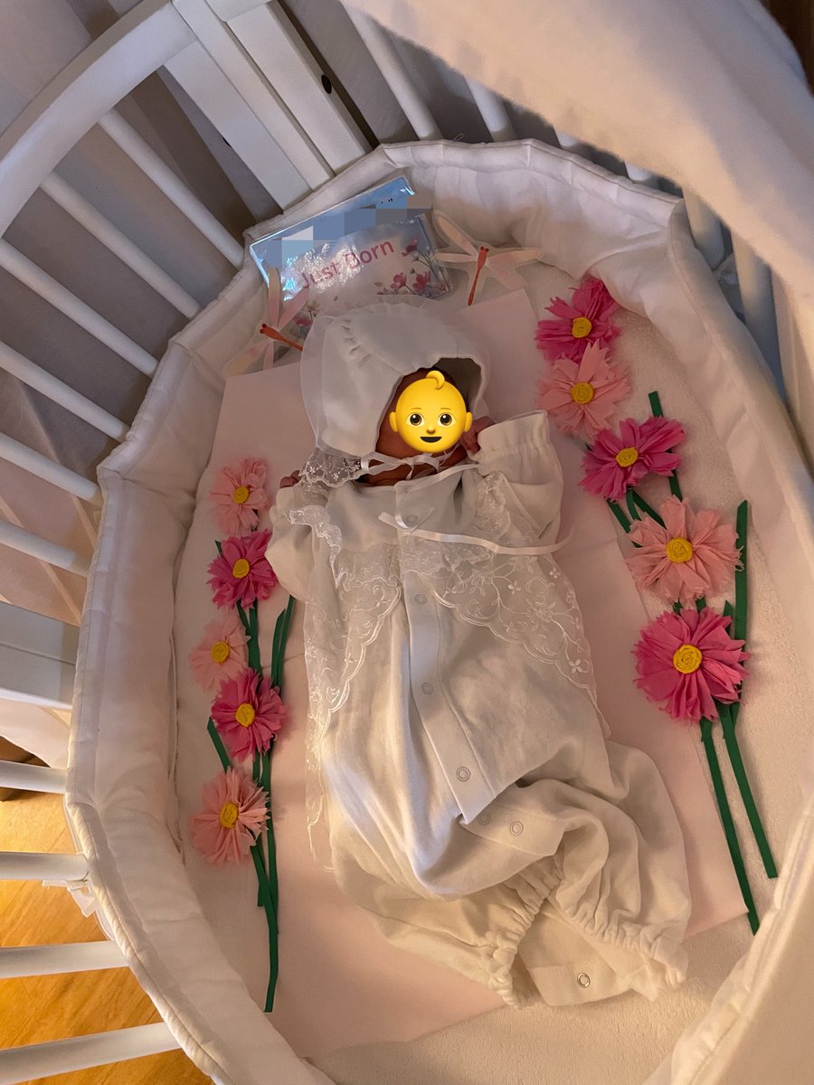 omuron_0916's tweet photo. 退院💐
台風心配だったけど、退院時は小雨だったから安心。夫が角上にお寿司買いに行ってくれてるから、今1番食べたい貝類頼んだ🤤4人+1わんこで新生活不安いろいろあるけど、これから楽しみつつ育児頑張ろう🌟 https://t.co/0FV54LAHuY