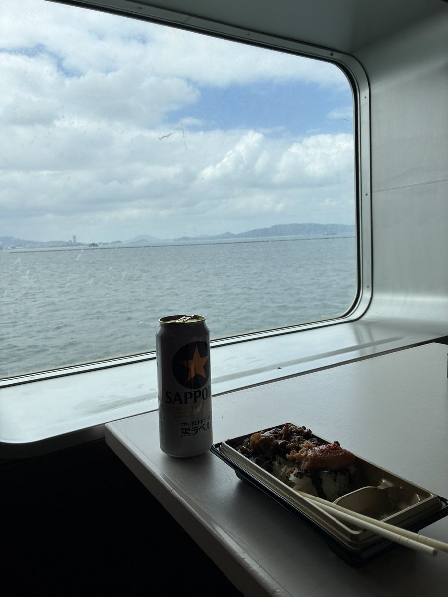 inside_uchida's tweet photo. 旅行 https://t.co/j7Jp8bzIlJ