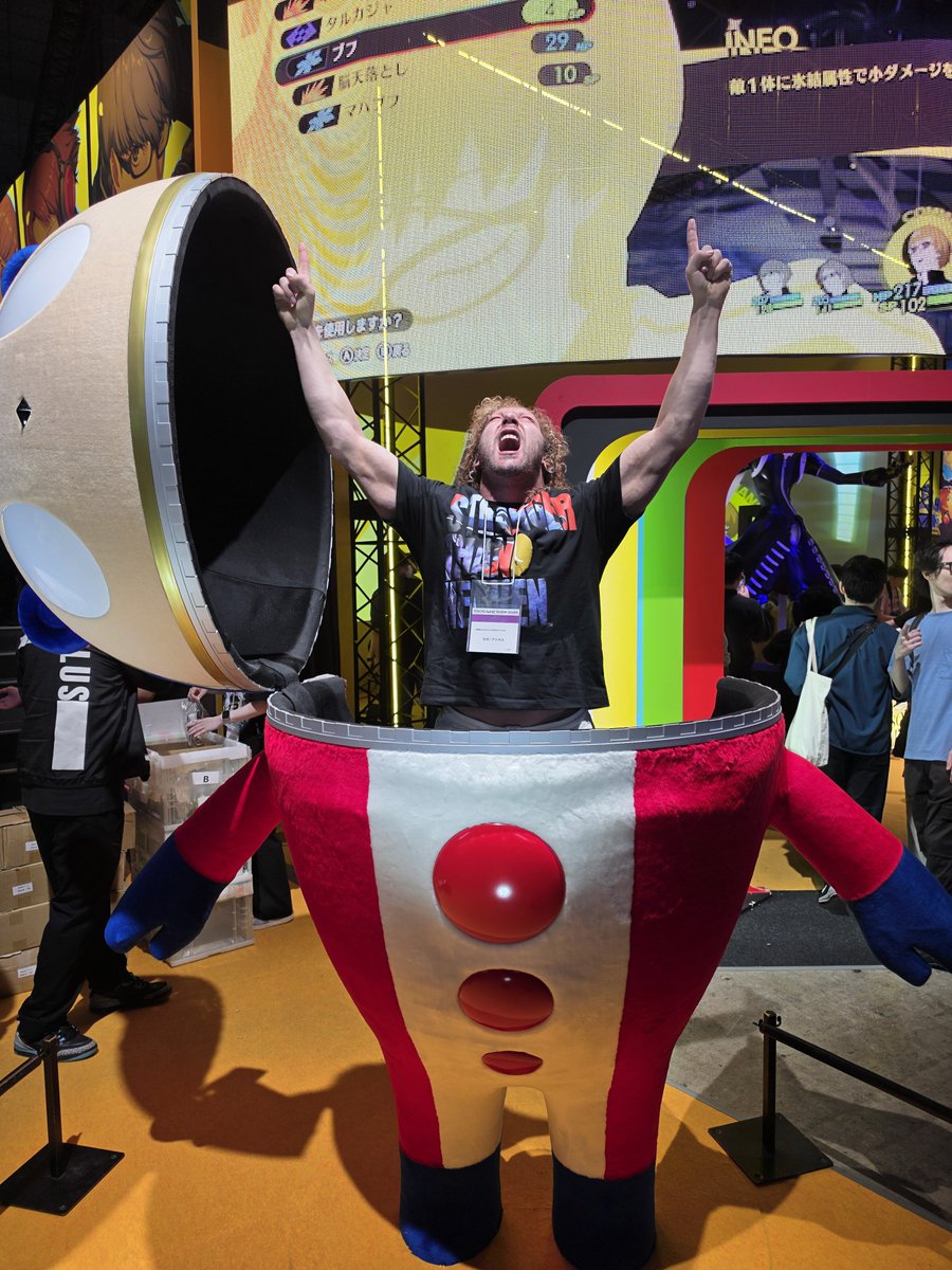 KennyOmegamanX's tweet photo. SEGA gave me an amazing opportunity to represent the fans at Tokyo Game Show, and it was a moment I'll never forget. Thank you to my friends at RGG, Persona, and Crazy Taxi teams. https://t.co/JedJRbWKpk