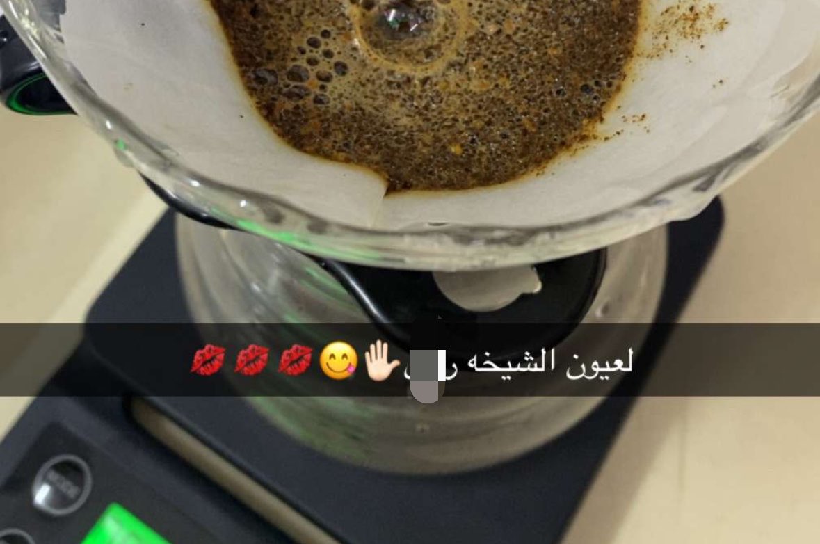 wwooooi4's tweet photo. ييياااكثر الحب يييياناااس👅 https://t.co/6OQz6nc5DA