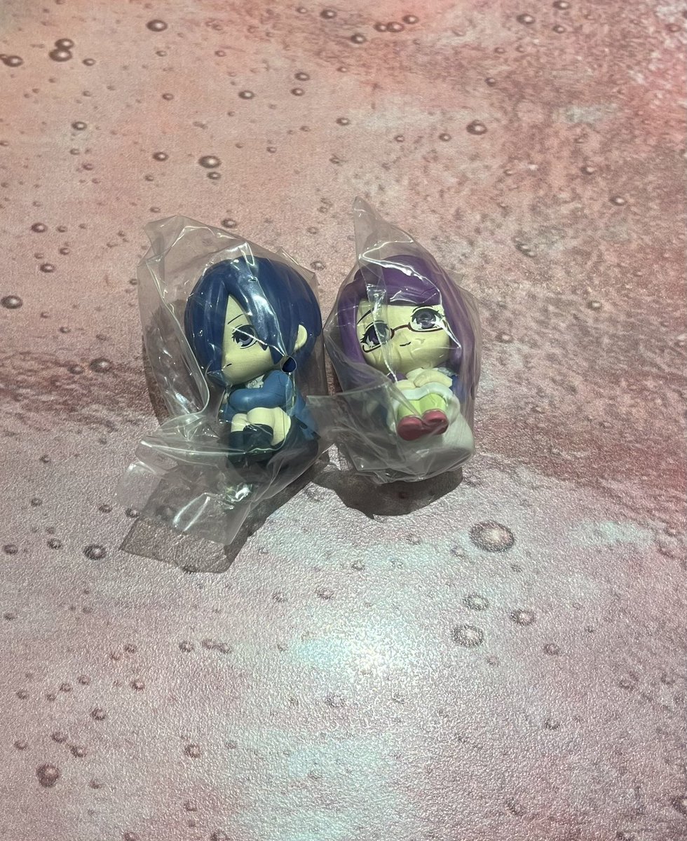 tennnne_'s tweet photo. 【交換】東京喰種 トーキョーグール ガチャ まちぼうけ フィギュア 

譲：神代利世、霧嶋董香または定価＋送料

求：鈴屋什造 or 金木研または定価＋送料

郵送交換希望📮
検索からもお気軽にお声掛けください。 https://t.co/OadFdRy1Ry