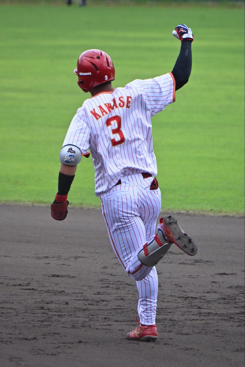HARIMA_AKASHI1's tweet photo. ミキハウス
川瀬譲二(藤枝明誠-中京大)

"わかさスタジアム左中間スタンドに放った同点2ランホームラン"

2026.9.21
ミキハウス×日本新薬(第51回社会人野球日本選手権大会近畿地区最終予選 わかさスタジアム京都🏟️)
#HARIMAGRAPHY https://t.co/91SeqXVNH6