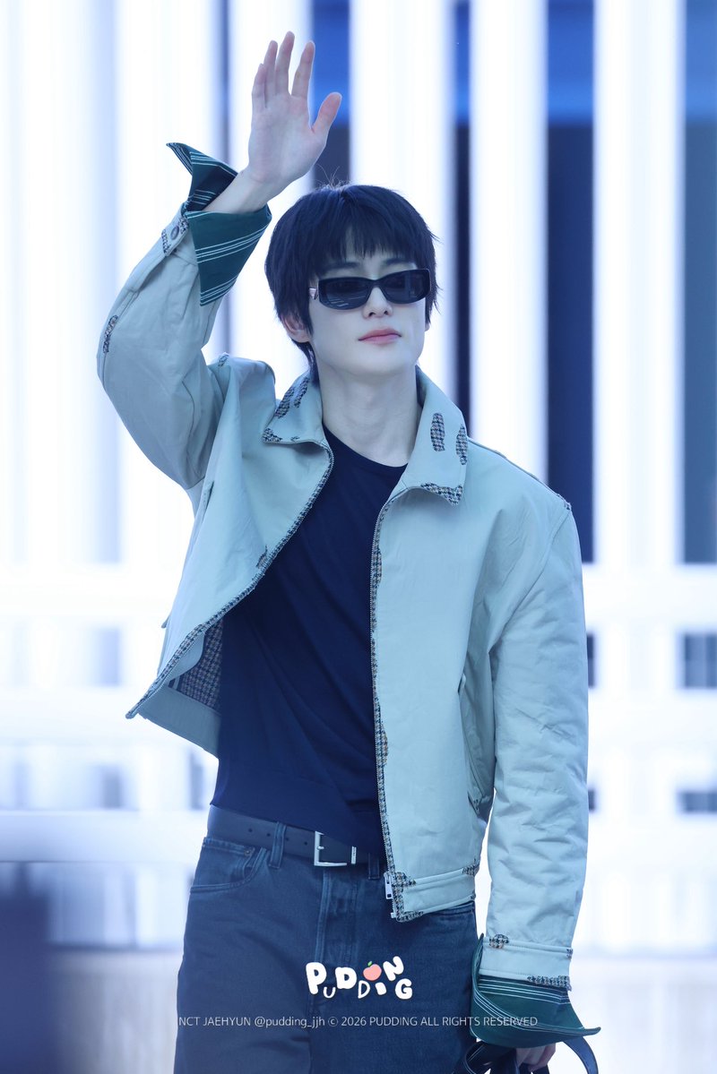 pudding_jjh's tweet photo. 260921 ICN #재현 #JAEHYUN #NCT #NCT127 #ジェヒョン #정재현
JAEHYUN RETURNS TO MILAN 
#PradaSS27 #PradaxJaehyun @prada https://t.co/9L5TeJnu6a