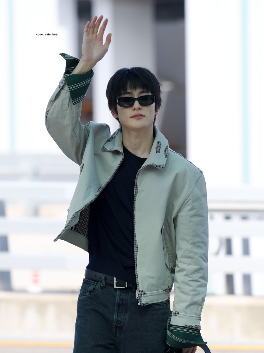 codevalentineJH's tweet photo. 260921

안전비행 🛫

#NCT #NCT127 #재현 #JAEHYUN #ジェヒョン https://t.co/7VhcJPvDN6