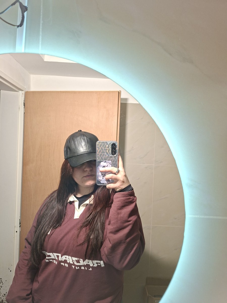 lulyvidal_'s tweet photo. Hey yo tambien quiero saber, ahora q tengo mas mutis, a q skz doy vibes a ver, aunque seguro me ignoran 😔 https://t.co/85SidBC9AQ