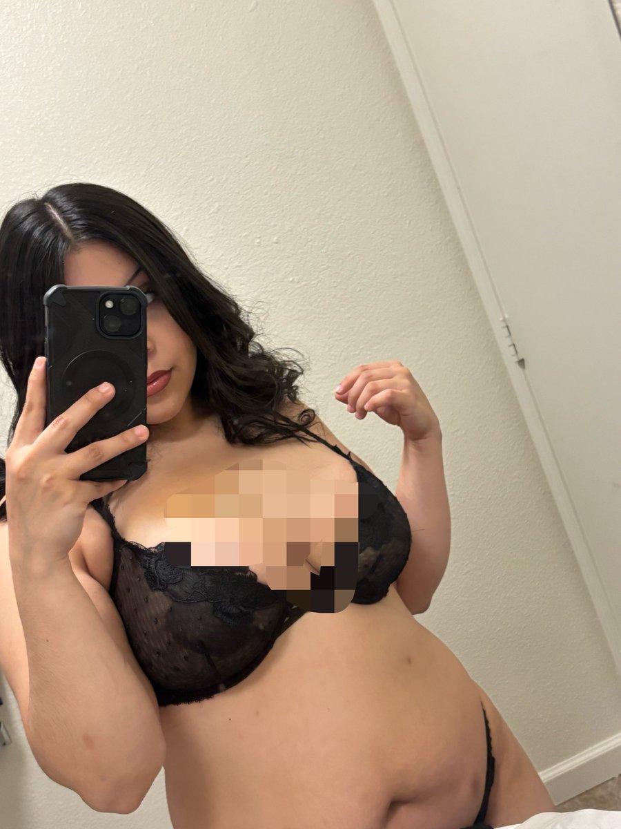 Inveourt's tweet photo. doing fts ! 

#sellingcontent #buyingcontent #latina #nsfwtwtًً https://t.co/3qdJ8yHH2J
