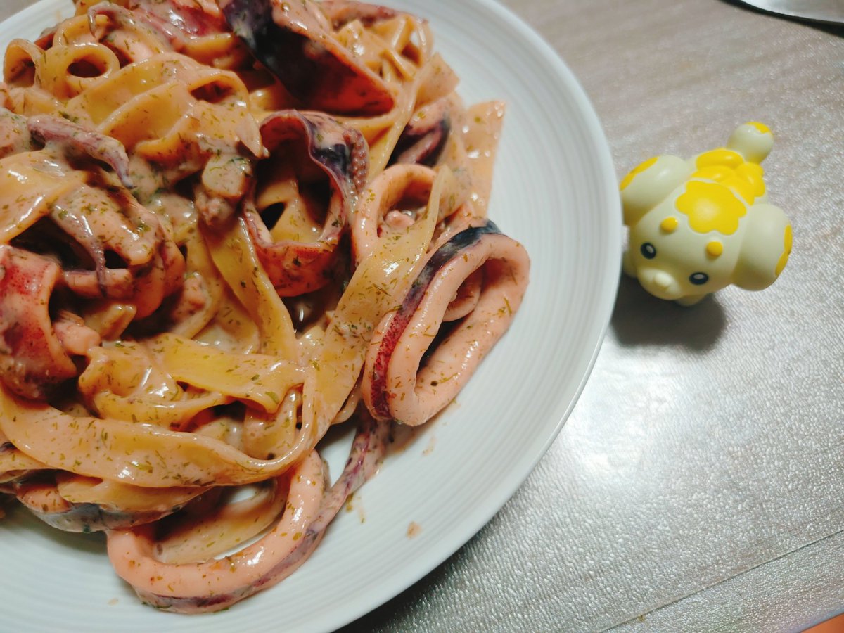 mocchi_eats's tweet photo. パピモッチの、自炊
(イカの塩辛クリームパスタ) https://t.co/MwBd0zbenl