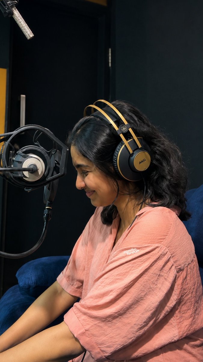 mamithafandom's tweet photo. Bku dubbing session cuteness 😍  😍

#Mamithabaiju #Mamitha https://t.co/1kQI4fXlVa