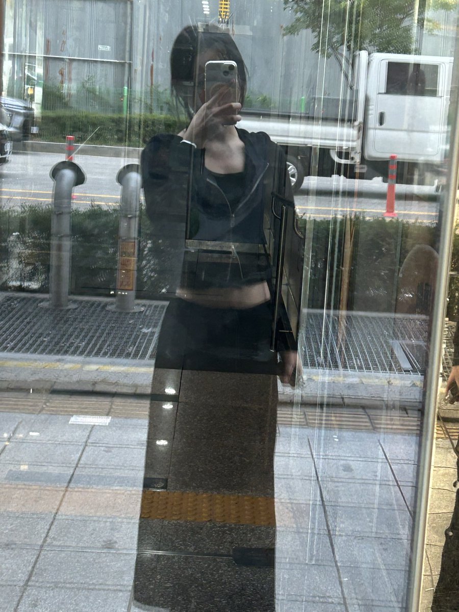 ming143418's tweet photo. 오랜만에 트위터 복귀기념 트친소
#우울계𝕏친소 #우울계트친소 #멘헤라트친소 #정병계_𝕏친소 #정병계𝕏친소 #정병계트친소 https://t.co/QURtXwGwFY