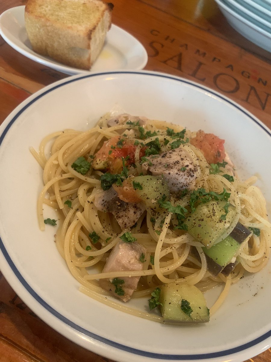 murabbitgame's tweet photo. ��昼はパスタ🍝 https://t.co/6riB9M3Fa9