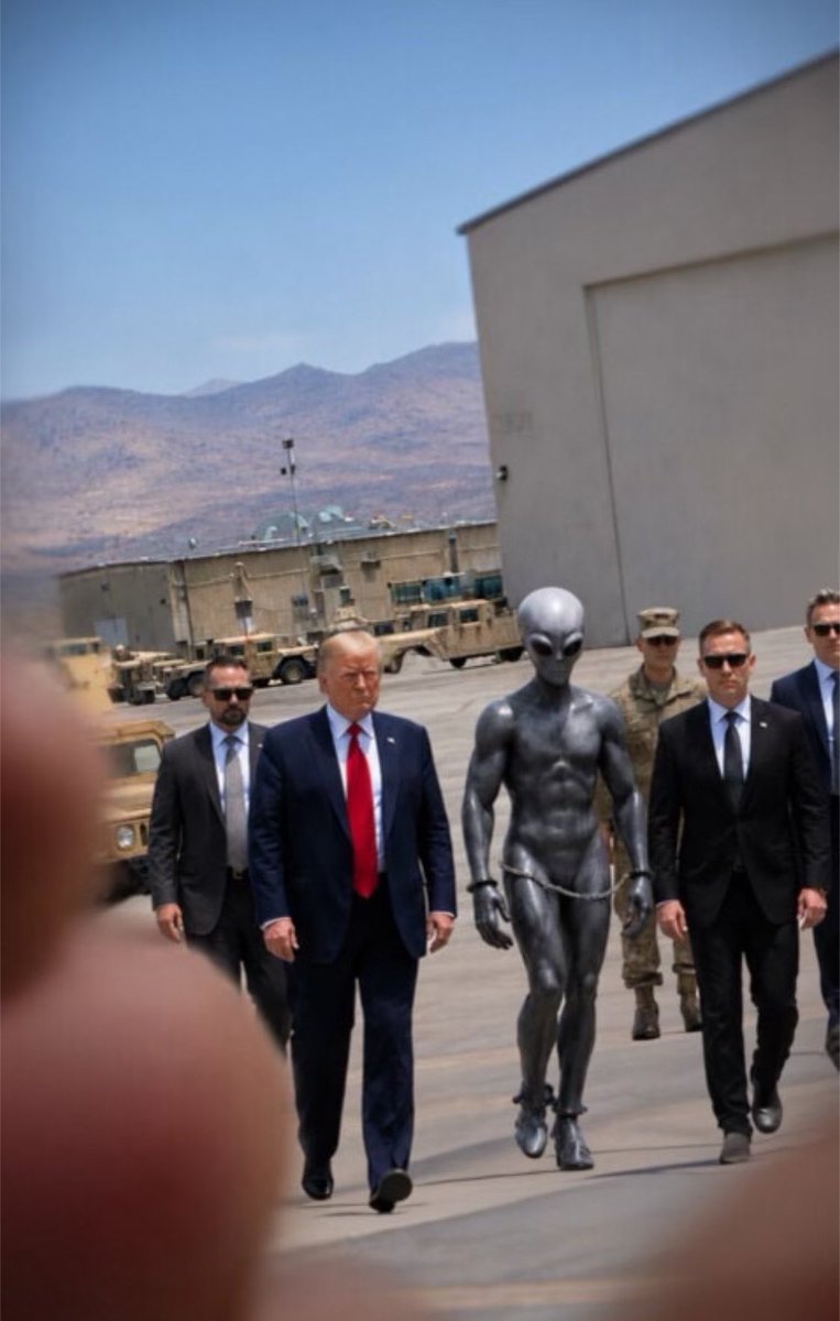 PlisskenPatriot's tweet photo. Have you remained loyal, anon? https://t.co/Ec1rX7b7eR