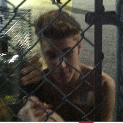 nostalgicbizzle's tweet photo. https://t.co/PsmRxqtBGF
