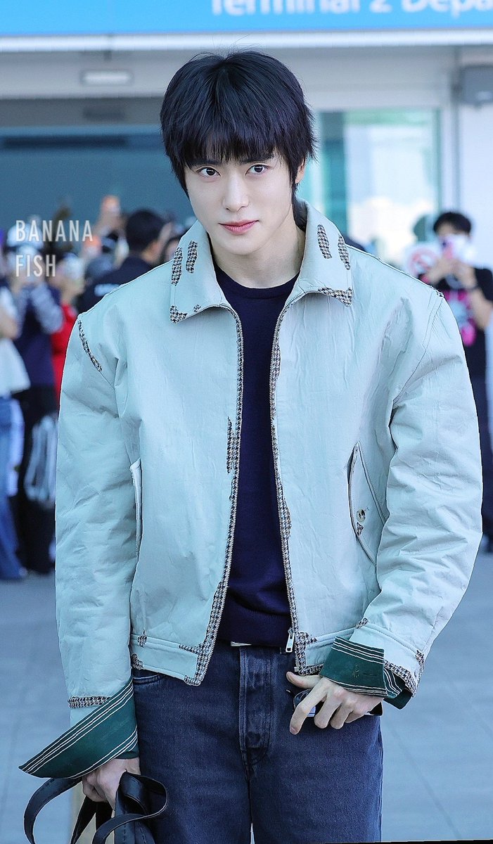 banana_fishxx's tweet photo. 260921 #PradaSS27 #PradaxJaehyun @Prada

#jaehyun #nct #nct127 https://t.co/vgZow3tcd1