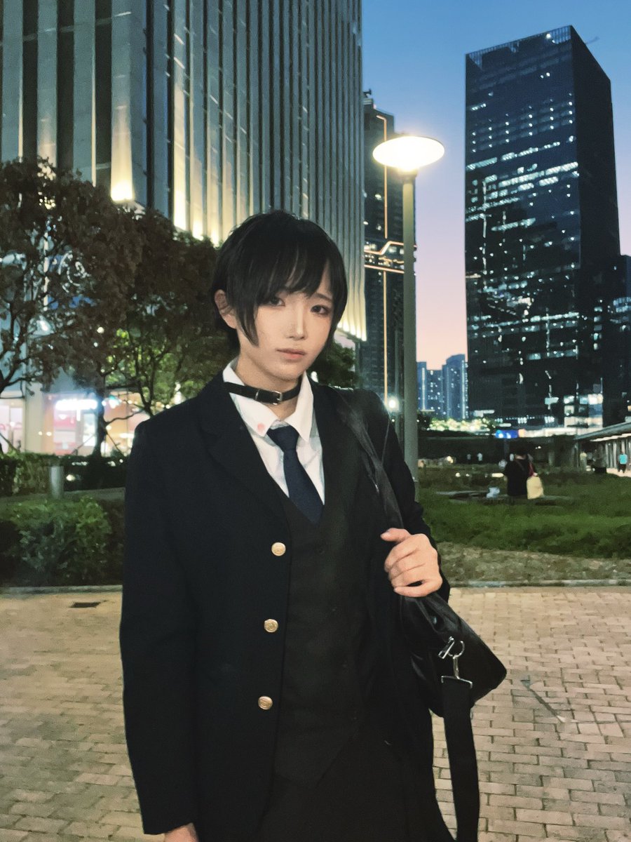 tsunko_hinoki's tweet photo. 目前接兼職戀人（娛樂，聊天向）
限香港
互動性高，擅長傾聽回應情緒，或者互相分享生活的趣事，
可以交流文學哲思，藝術等 
儘管本人並不算學識淵博，也可以與你共同研究感興趣的事物。
可以提供自己理想型的性格，讓我可以更接近你喜歡的樣子。
會給你準備禮物/小驚喜。
關於我：172cm https://t.co/mrBMFMfXTW
