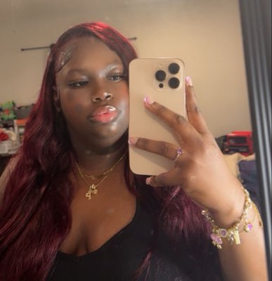 Pvvvmmm's tweet photo. #NewProfilePic https://t.co/nBpZjNzYex