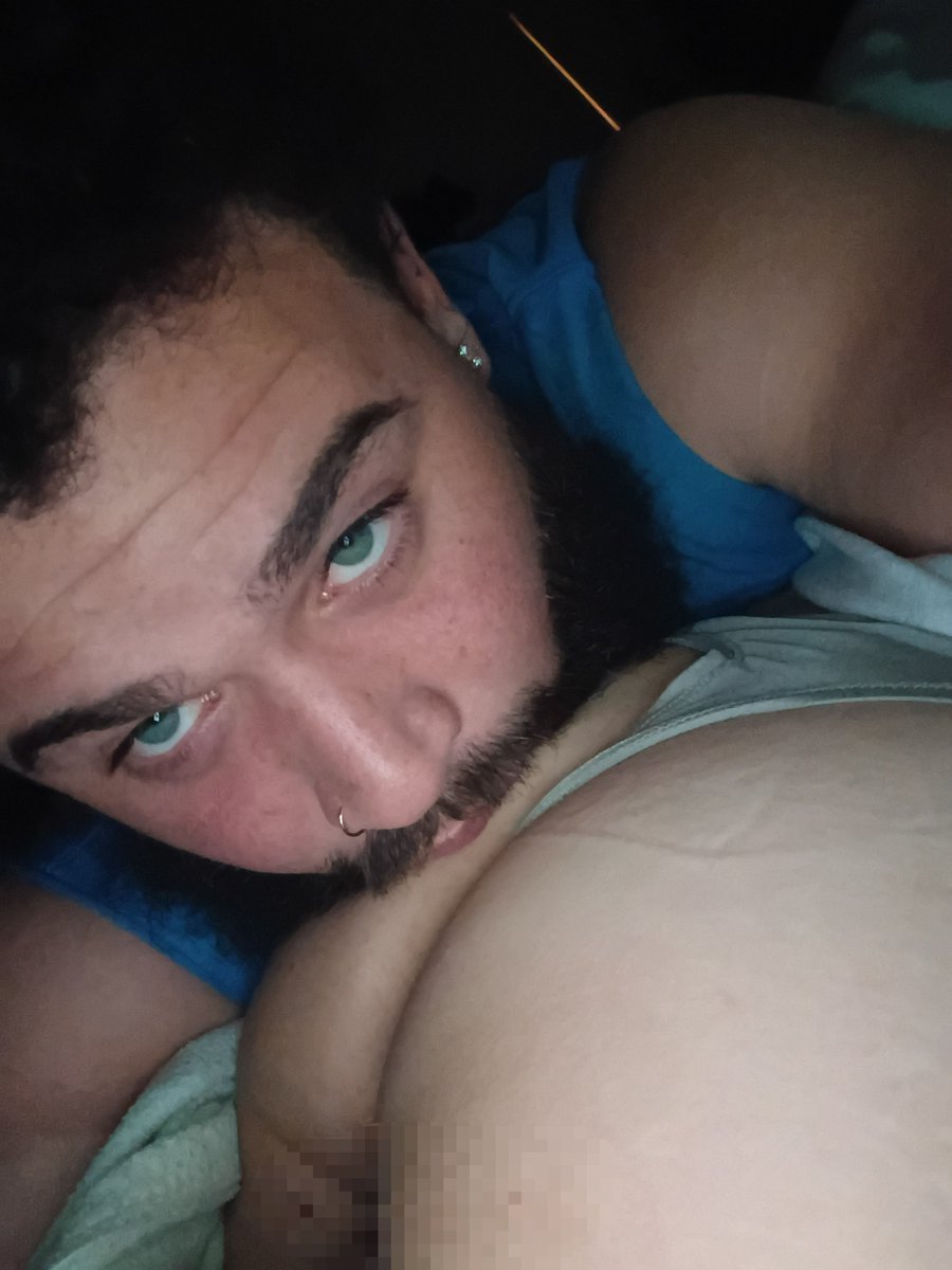 100jDu's tweet photo. https://t.co/KgDWk9wXNX  💦💦 
@Bpdbaddielanax https://t.co/ZKEeq8biYJ