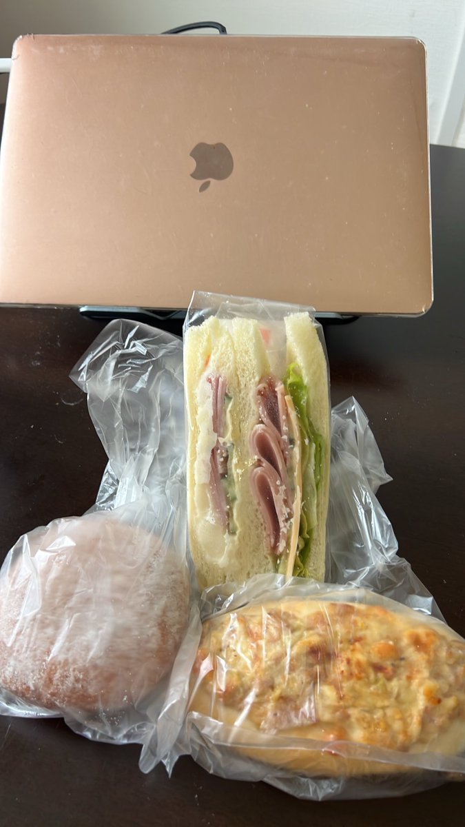 c34066's tweet photo. 最近、パン食にハマっているアラフィフオヤジ( ˊ̱˂˃ˋ̱ ) https://t.co/2RDnuD88qI