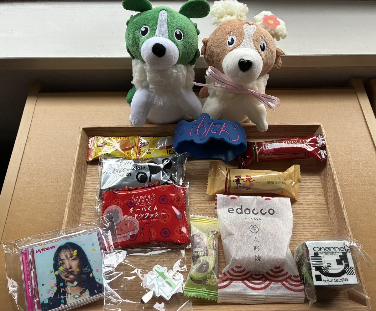duffymaro's tweet photo. 昨日は楽しかったなぁ〜とぽやぽやした頭で過ごしています。ライブ最高だったー！！リョクシャカ大好きだー！！

スイーツ部もありがとうございました😊
今回はクレヨンしんちゃんサブレを持っていきました🍪好評で良かったです！
またどこかでお会いしましょう〜✨
#リョクシャカスイーツ部 https://t.co/2T5pSgNF4M