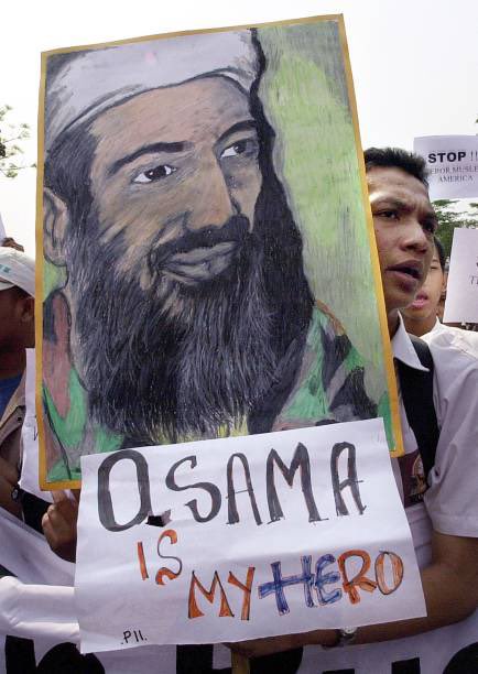 25YearsAgoLive's tweet photo. A pro-Taliban rally is held in Jakarta, Indonesia. https://t.co/ILFLqG0O6T