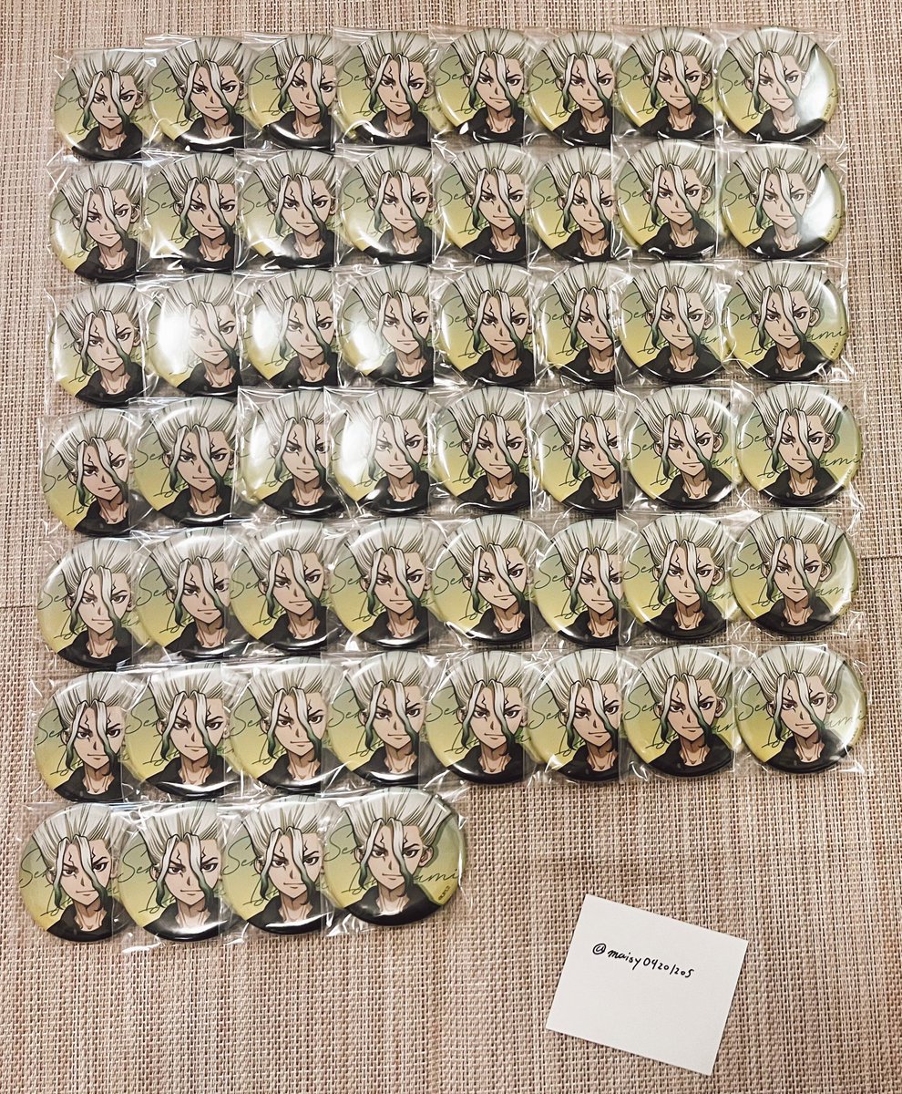 maisy09201205's tweet photo. Dr.STONE 京まふ 缶バッジ　theキャラ　交換　譲渡

譲　千空アップ52点、引き60点

求　定価＋送料、スタンリー、ゼノ

検索からでもお気軽にお声がけくださいませ🙇‍♀️ https://t.co/6uF93OQz78
