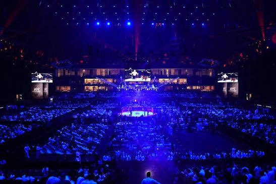 xWarlord9's tweet photo. بحسب الاخبار المتداولة حالياً فأن منظمة الـ UFC ستعود هذي السنة الى المملكة العربية السعودية 🇸🇦 لاقامة عرض Fight Night بتاريخ 5 ديسمبر 🔥 #UFCSaudi https://t.co/tt2rSuMCvE