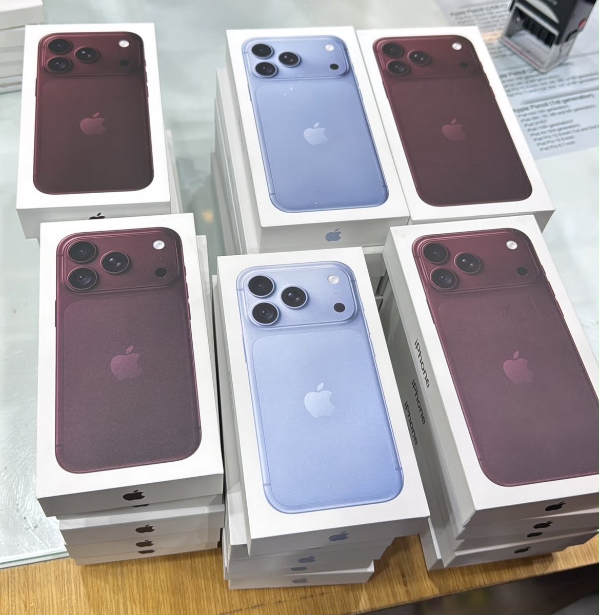 My_Mobile_Kano's tweet photo. What’s stopping you from getting one please? 🤔 https://t.co/CLLW6Bfi5E