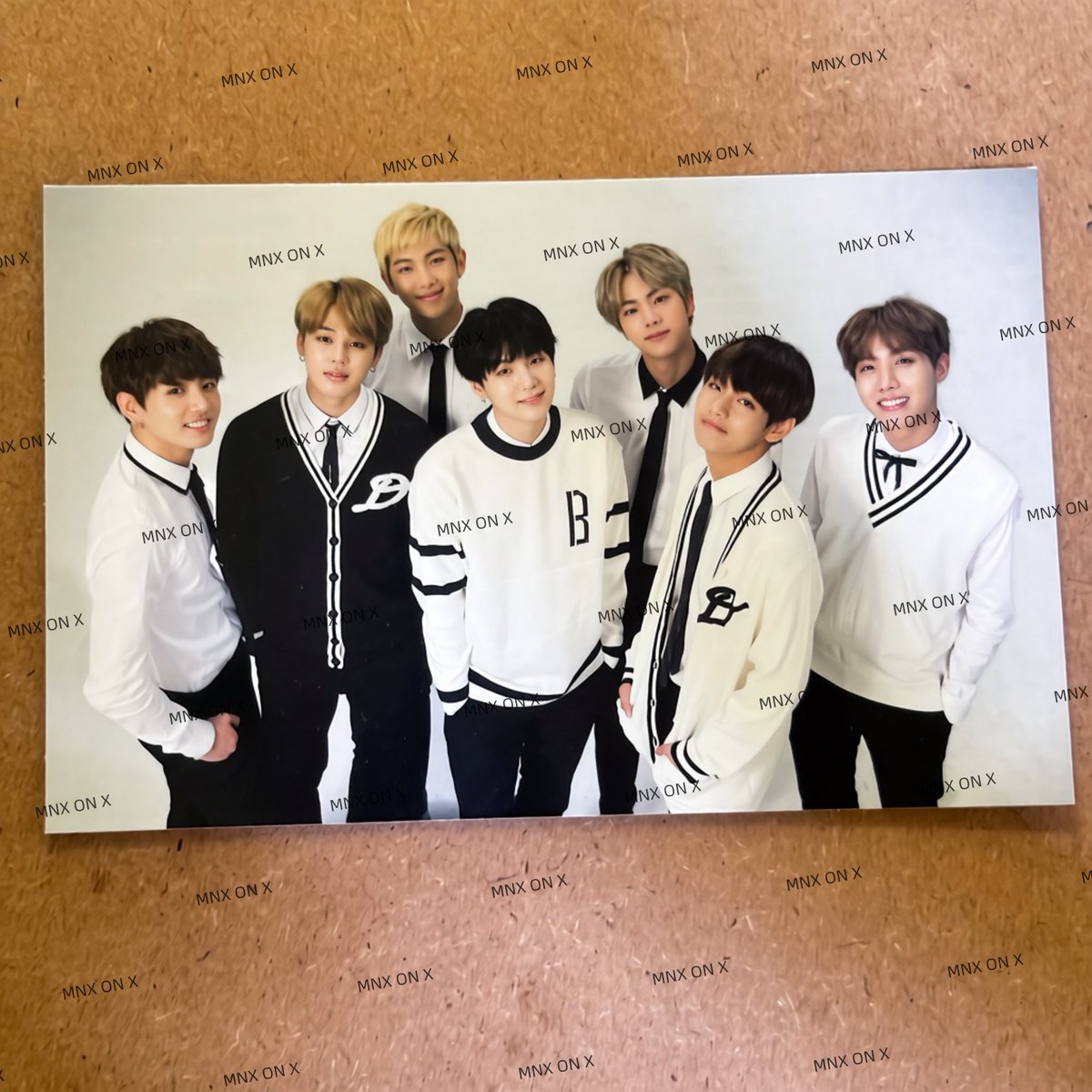 mnxxion's tweet photo. 400 ส่งฟรี 

#ตลาดนัดรถไฟบังทัน #ตลาดรถไฟบังทัน #ตลาดนัดบังทัน #ของสะสมบังทัน #ตลาดนัดBTS #การ์ดบังทัน https://t.co/sioUDgth3u
