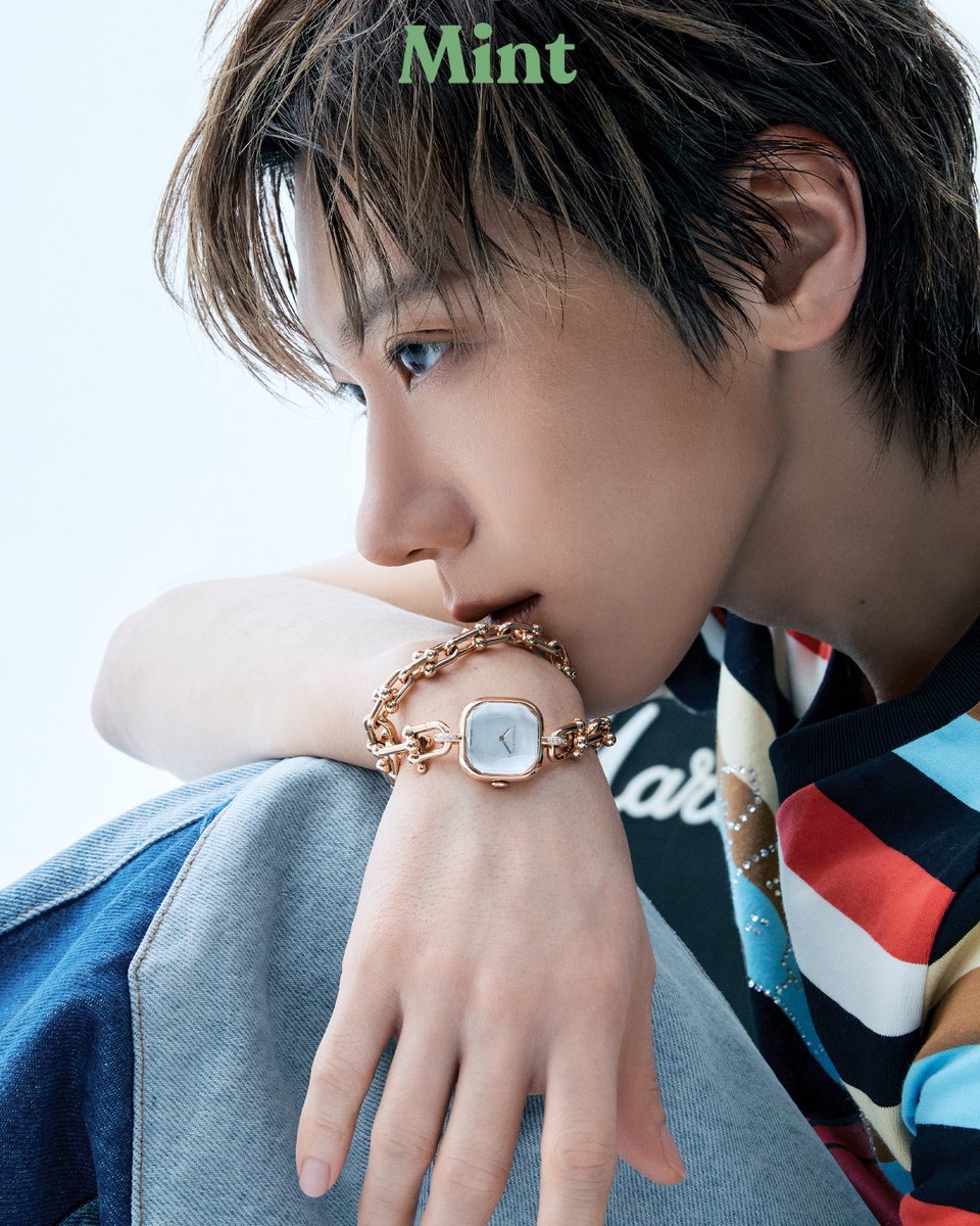 mintmag_th's tweet photo. หล่อขนาดนี้ ต้องมีละไหม! เสิร์ฟภาพหล่อของหนุ่ม ‘เตนล์’ ส่งเสน่ห์สุดออร่าขึ้นปก #MintVol36 ฉบับพิเศษ ฉลองครบรอบ 6 ปี Mint Magazine พร้อมเติมความฮอตไปกับจิวเวลรีคอลเล็กชั่นสวยจาก Tiffany & Co.

🛒 กด Pre-Order สั่งซื้อ #MintVol36 ฉบับพิเศษ หน้าปก #TEN ได้แล้ววันนี้ >> https://t.co/5xJbTaIsWr

📸 ชมภาพ >> https://t.co/LVntVvlbWT

#TENxMintMagTH
#TEN
#TiffanyAndCo
#Mint6thAnniversary
#MintMagTH