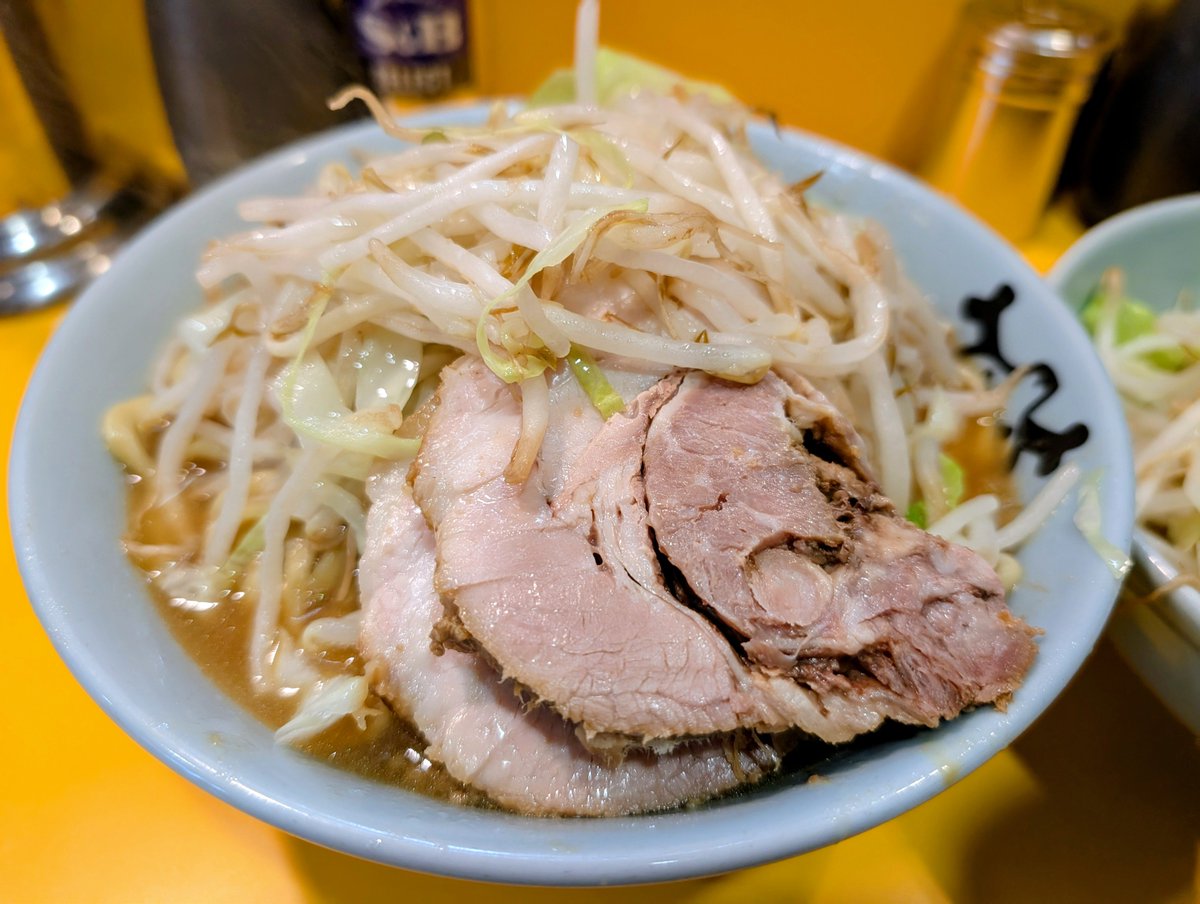 divers0777's tweet photo. 野猿二郎
チャリティー営業
小ラーメン野菜別盛り
今はやってない野菜別盛りにしてもらう
今日は麺が最高だったな
うまかったーごちそうさまでした

募金総額50万円くらいかな？ https://t.co/iruuqe9xN1