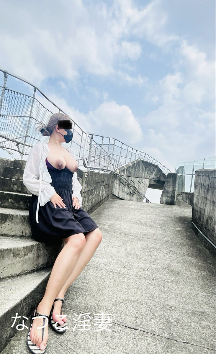 KittyHello39's tweet photo. 秋拍
處處留足跡

@luchu888 @luchu777 
#淫妻日常 https://t.co/jQ6vF3A59y