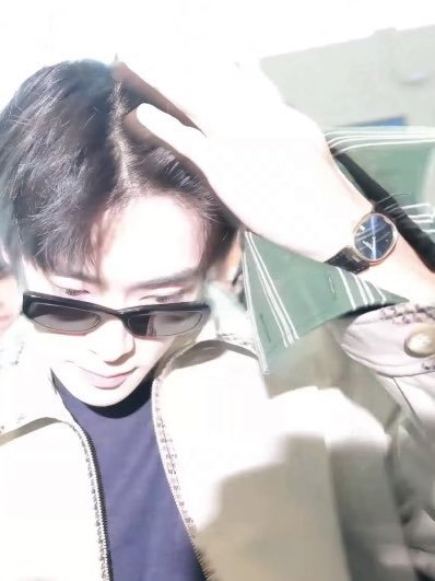 styleofjaeyong's tweet photo. now patek philippe too https://t.co/Sdu3B09u3L