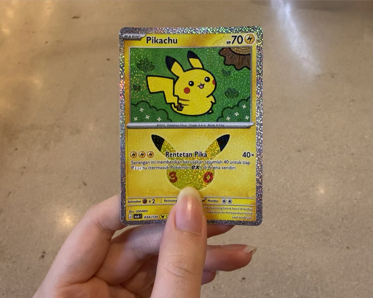 reg1naur's tweet photo. so happy i got this lil guy https://t.co/5vPP3YzmvJ